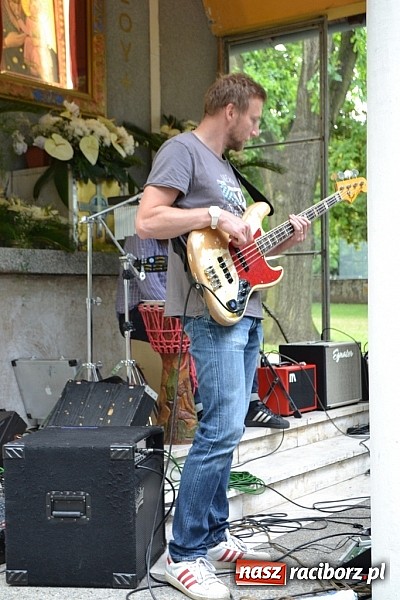 Zdjęcie w galerii na portalu naszraciborz.pl: Spotkanie z Afryką w Sanktuarium Matki Bożej wiadomości z regionu