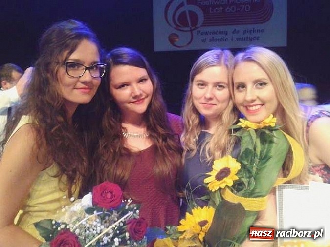 Zdjęcie w galerii na portalu naszraciborz.pl: Wychowanki MDK nagrodzone w Wyszkowie wiadomości z regionu