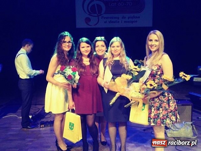 Zdjęcie w galerii na portalu naszraciborz.pl: Wychowanki MDK nagrodzone w Wyszkowie wiadomości z regionu