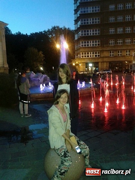 Zdjęcie w galerii na portalu naszraciborz.pl: Czarny Teatr na spektaklu w Krakowie wiadomości z regionu