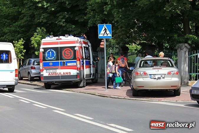 Zdjęcie w galerii na portalu naszraciborz.pl: Nastolatka potrącona na przejściu dla pieszych wiadomości z regionu