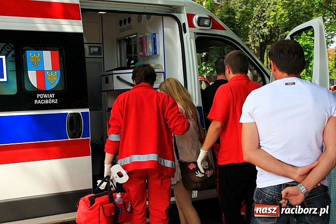 Zdjęcie w galerii na portalu naszraciborz.pl: Nastolatka potrącona na przejściu dla pieszych wiadomości z regionu