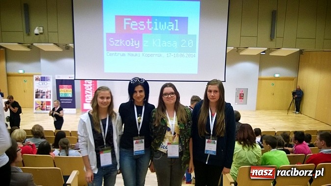 Zdjęcie w galerii na portalu naszraciborz.pl: Uczniowie z projektem Nędza na weekend w Warszawie! wiadomości z regionu