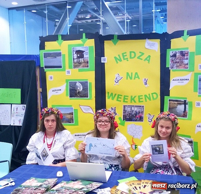 Zdjęcie w galerii na portalu naszraciborz.pl: Uczniowie z projektem Nędza na weekend w Warszawie! wiadomości z regionu