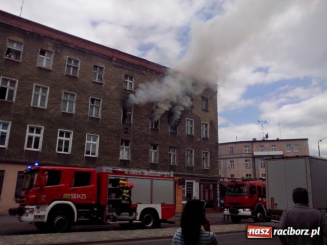 Zdjęcie w galerii na portalu naszraciborz.pl: 20 tys. zł strat po pożarze mieszkania na Opawskiej wiadomości z regionu