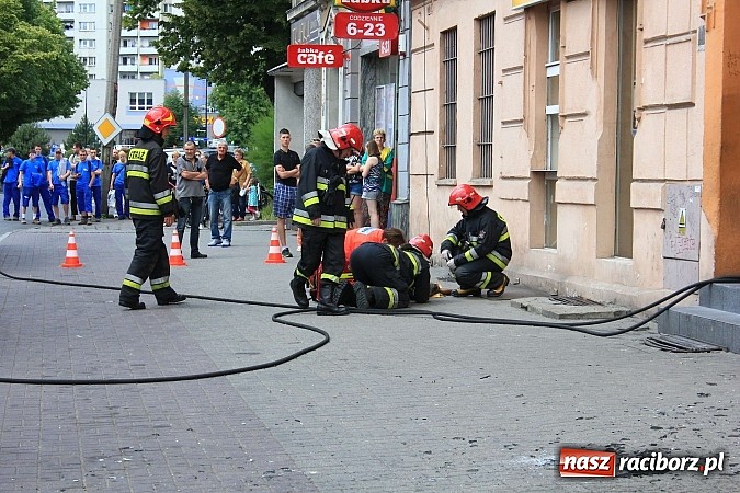Zdjęcie w galerii na portalu naszraciborz.pl: 20 tys. zł strat po pożarze mieszkania na Opawskiej wiadomości z regionu