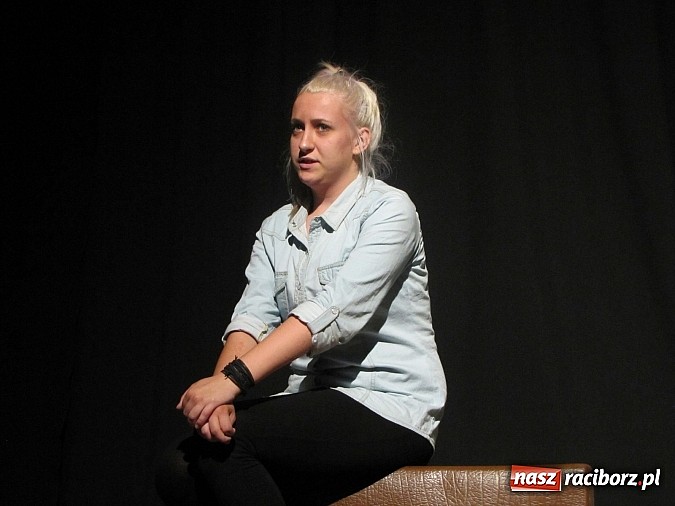 Zdjęcie w galerii na portalu naszraciborz.pl: Aktorzy z MDK po kolejnej premierze wiadomości z regionu