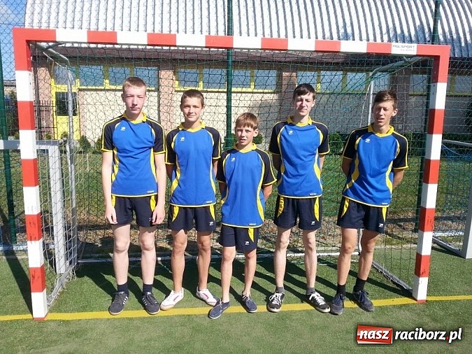 Zdjęcie w galerii na portalu naszraciborz.pl: Polska-Białoruś w Pawłowie wiadomości z regionu