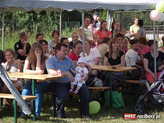 Zdjęcie w galerii na portalu naszraciborz.pl: Przedszkole nr 16: Piknik rodzinny na sportowo wiadomości z regionu