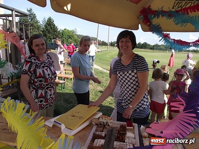 Zdjęcie w galerii na portalu naszraciborz.pl: Przedszkole nr 16: Piknik rodzinny na sportowo wiadomości z regionu