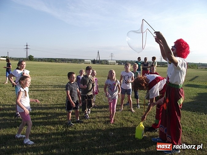 Zdjęcie w galerii na portalu naszraciborz.pl: Przedszkole nr 16: Piknik rodzinny na sportowo wiadomości z regionu