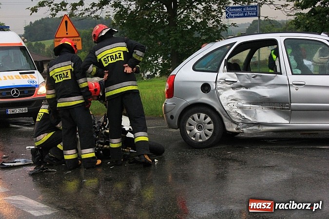 Zdjęcie w galerii na portalu naszraciborz.pl: Wypadek w Rzuchowie! Ranny motocyklista wiadomości z regionu
