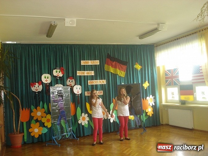 Zdjęcie w galerii na portalu naszraciborz.pl: Gminny przegląd piosenki anglo- i niemieckojęzycznej  wiadomości z regionu