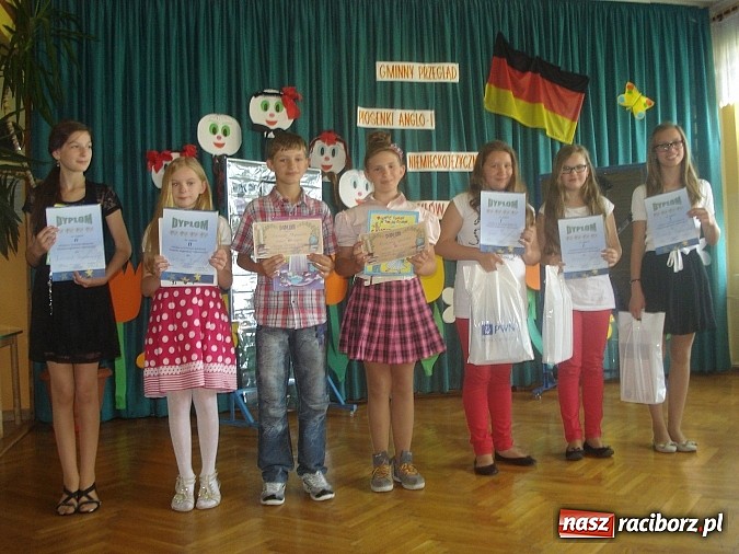 Zdjęcie w galerii na portalu naszraciborz.pl: Gminny przegląd piosenki anglo- i niemieckojęzycznej  wiadomości z regionu