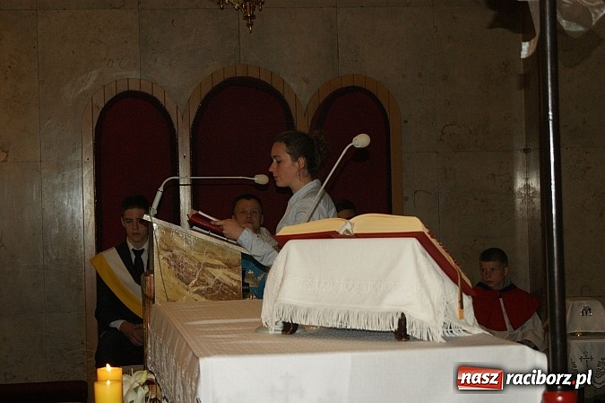 Zdjęcie w galerii na portalu naszraciborz.pl: Bieńkowiczanie po raz kolejny poszli dziękować Matce Bożej wiadomości z regionu