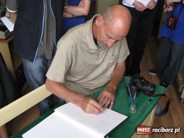 Zdjęcie w galerii na portalu naszraciborz.pl: Eduardo Lichnowsky w krzyżanowickiej szkole wiadomości z regionu