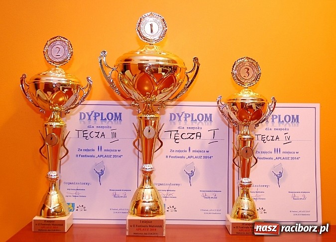 Zdjęcie w galerii na portalu naszraciborz.pl: Złoty Aplauz dla mażoretek Tęczy  wiadomości z regionu