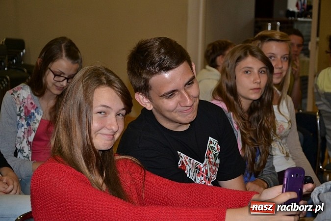 Zdjęcie w galerii na portalu naszraciborz.pl: W tworkowskim Centrum Kultury zaprezentowano nowy portal mapowy wiadomości z regionu