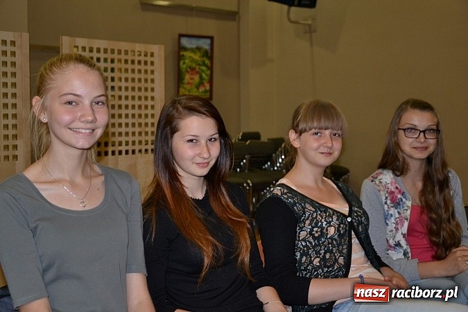 Zdjęcie w galerii na portalu naszraciborz.pl: W tworkowskim Centrum Kultury zaprezentowano nowy portal mapowy wiadomości z regionu