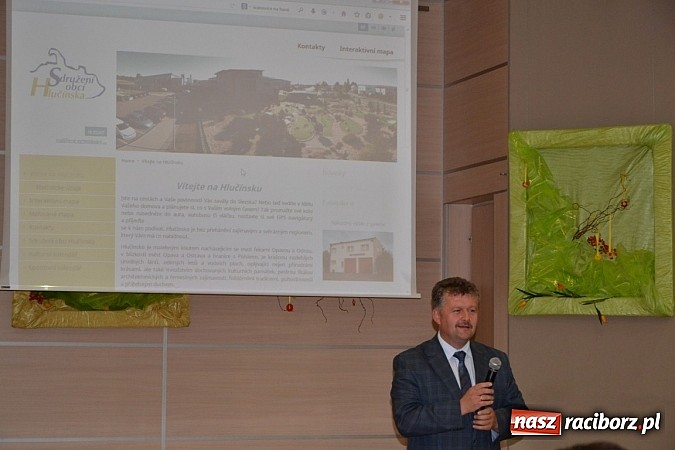 Zdjęcie w galerii na portalu naszraciborz.pl: W tworkowskim Centrum Kultury zaprezentowano nowy portal mapowy wiadomości z regionu