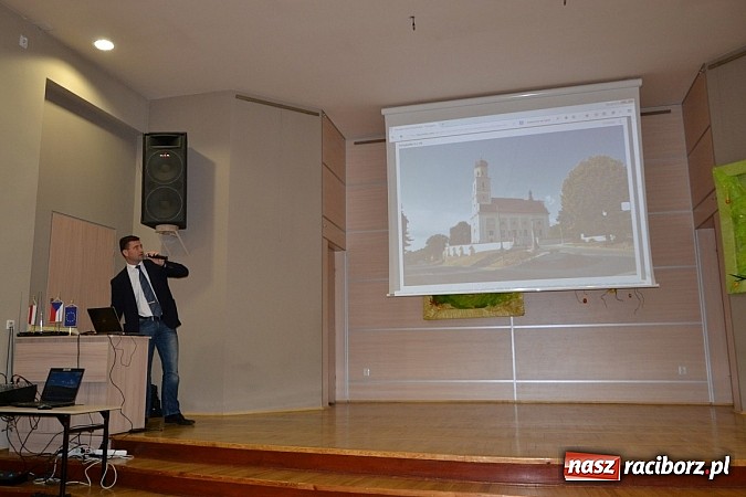 Zdjęcie w galerii na portalu naszraciborz.pl: W tworkowskim Centrum Kultury zaprezentowano nowy portal mapowy wiadomości z regionu