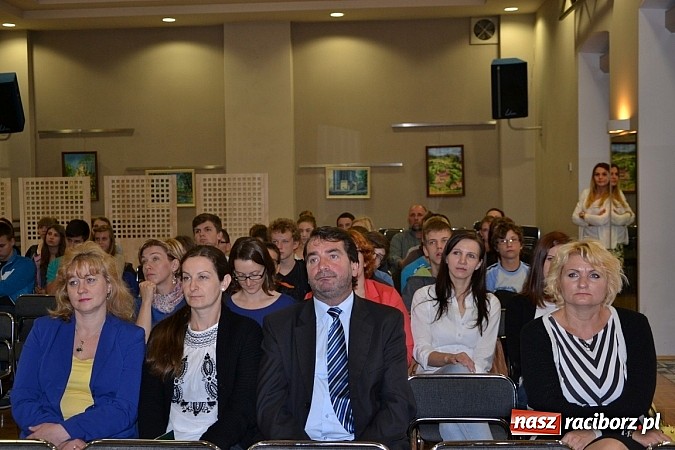 Zdjęcie w galerii na portalu naszraciborz.pl: W tworkowskim Centrum Kultury zaprezentowano nowy portal mapowy wiadomości z regionu