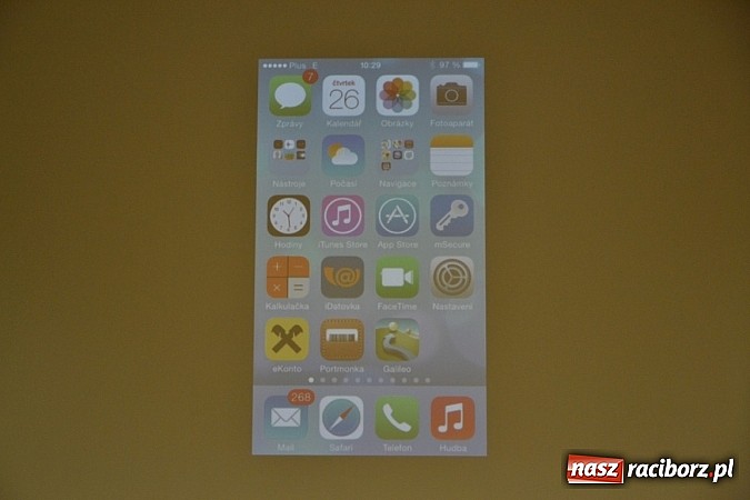 Zdjęcie w galerii na portalu naszraciborz.pl: W tworkowskim Centrum Kultury zaprezentowano nowy portal mapowy wiadomości z regionu