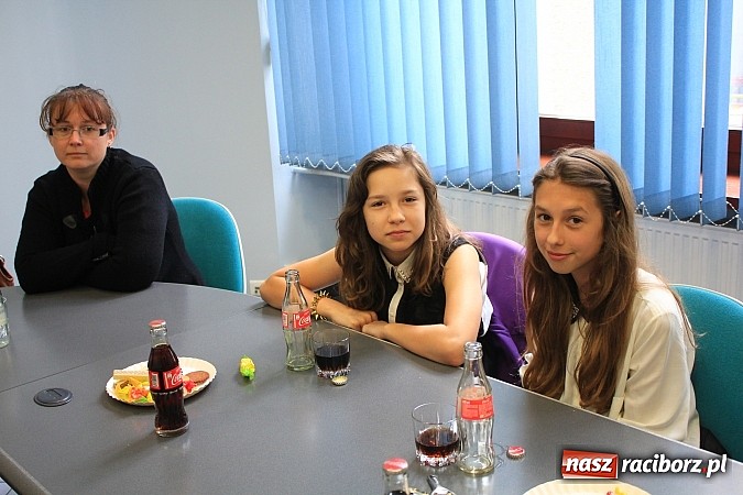 Zdjęcie w galerii na portalu naszraciborz.pl: Oni wiedzą jak oswoić ortografię wiadomości z regionu