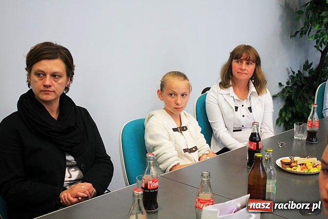 Zdjęcie w galerii na portalu naszraciborz.pl: Oni wiedzą jak oswoić ortografię wiadomości z regionu