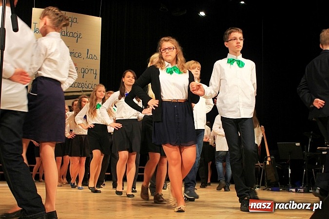 Zdjęcie w galerii na portalu naszraciborz.pl: SP 1: Podsumowanie roku szkolnego w RCK wiadomości z regionu