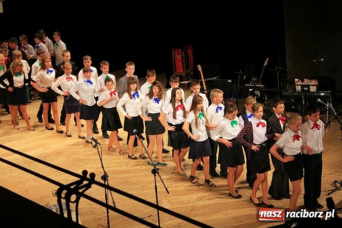 Zdjęcie w galerii na portalu naszraciborz.pl: SP 1: Podsumowanie roku szkolnego w RCK wiadomości z regionu