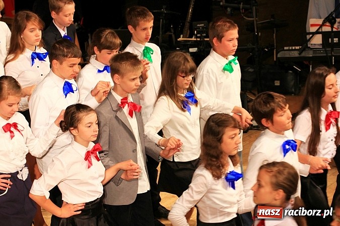 Zdjęcie w galerii na portalu naszraciborz.pl: SP 1: Podsumowanie roku szkolnego w RCK wiadomości z regionu
