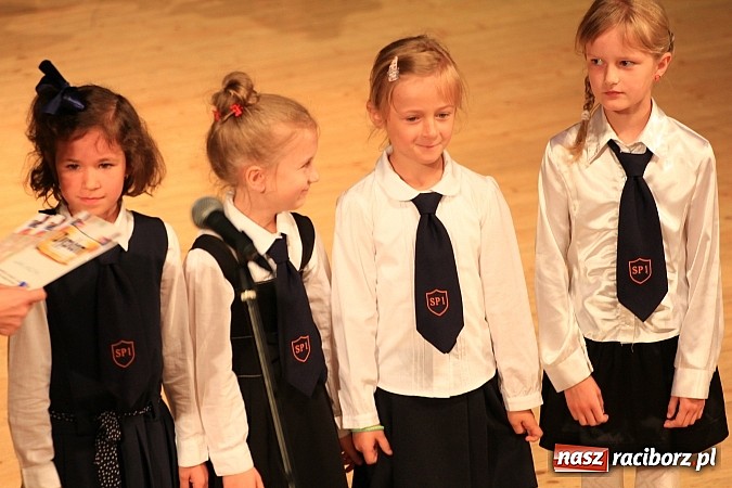 Zdjęcie w galerii na portalu naszraciborz.pl: SP 1: Podsumowanie roku szkolnego w RCK wiadomości z regionu