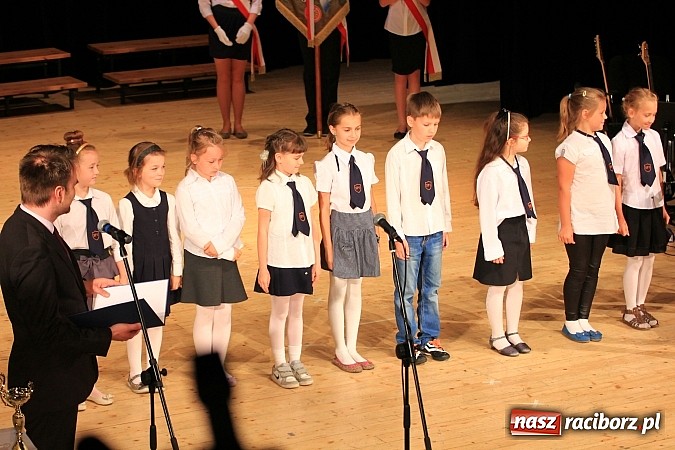 Zdjęcie w galerii na portalu naszraciborz.pl: SP 1: Podsumowanie roku szkolnego w RCK wiadomości z regionu