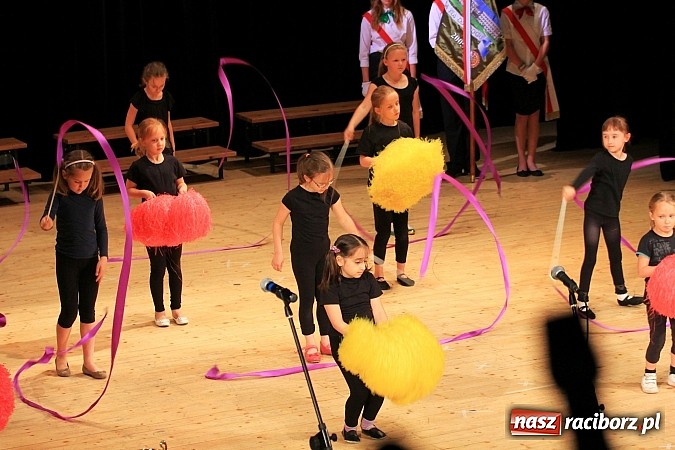 Zdjęcie w galerii na portalu naszraciborz.pl: SP 1: Podsumowanie roku szkolnego w RCK wiadomości z regionu