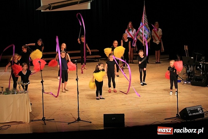 Zdjęcie w galerii na portalu naszraciborz.pl: SP 1: Podsumowanie roku szkolnego w RCK wiadomości z regionu