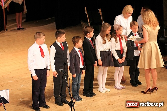 Zdjęcie w galerii na portalu naszraciborz.pl: SP 1: Podsumowanie roku szkolnego w RCK wiadomości z regionu