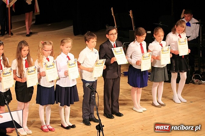 Zdjęcie w galerii na portalu naszraciborz.pl: SP 1: Podsumowanie roku szkolnego w RCK wiadomości z regionu