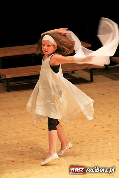 Zdjęcie w galerii na portalu naszraciborz.pl: SP 1: Podsumowanie roku szkolnego w RCK wiadomości z regionu