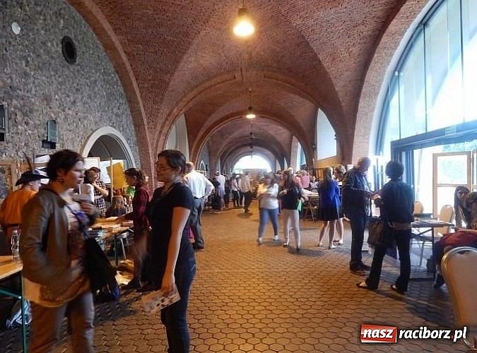 Zdjęcie w galerii na portalu naszraciborz.pl: Gimnazjum z Nędzy wśród najlepszych na Zamku Królewskim w Warszawie wiadomości z regionu