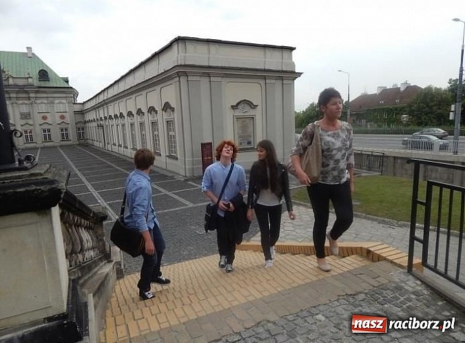 Zdjęcie w galerii na portalu naszraciborz.pl: Gimnazjum z Nędzy wśród najlepszych na Zamku Królewskim w Warszawie wiadomości z regionu