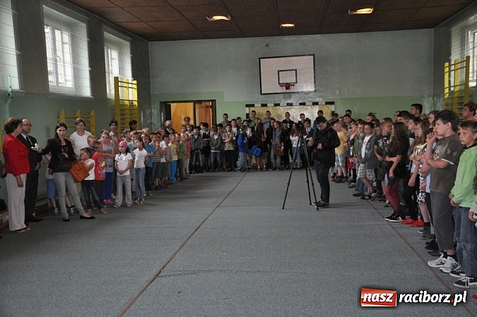 Zdjęcie w galerii na portalu naszraciborz.pl: Dąb Cysters ma już swoich potomków wiadomości z regionu