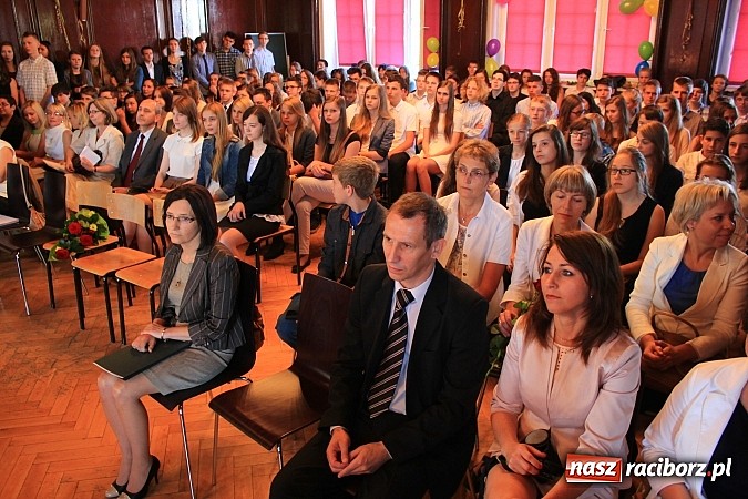 Zdjęcie w galerii na portalu naszraciborz.pl: Zakończenie roku szkolnego w ZSO nr 1 wiadomości z regionu