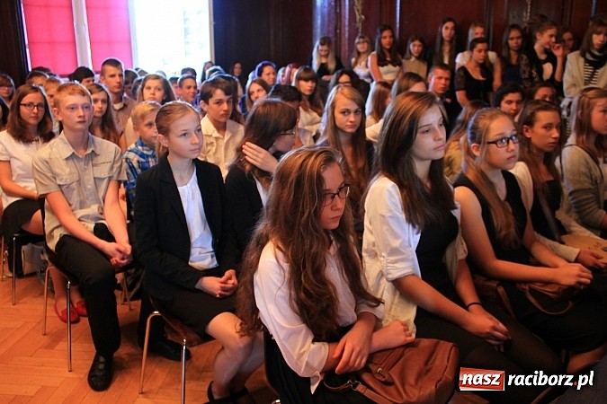 Zdjęcie w galerii na portalu naszraciborz.pl: Zakończenie roku szkolnego w ZSO nr 1 wiadomości z regionu