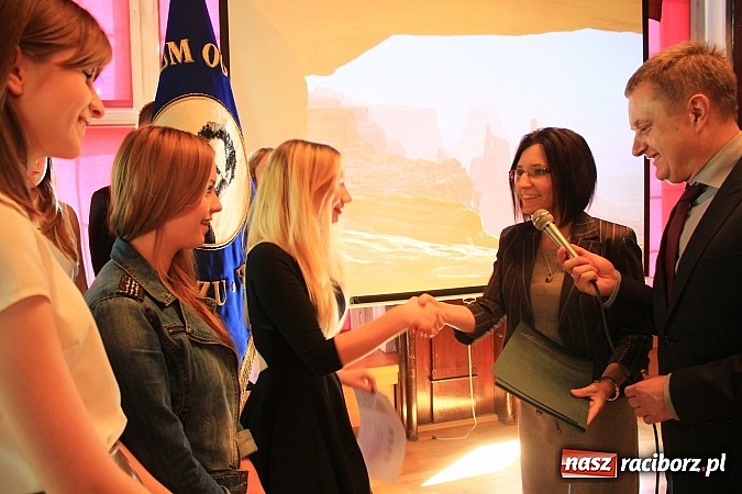 Zdjęcie w galerii na portalu naszraciborz.pl: Zakończenie roku szkolnego w ZSO nr 1 wiadomości z regionu