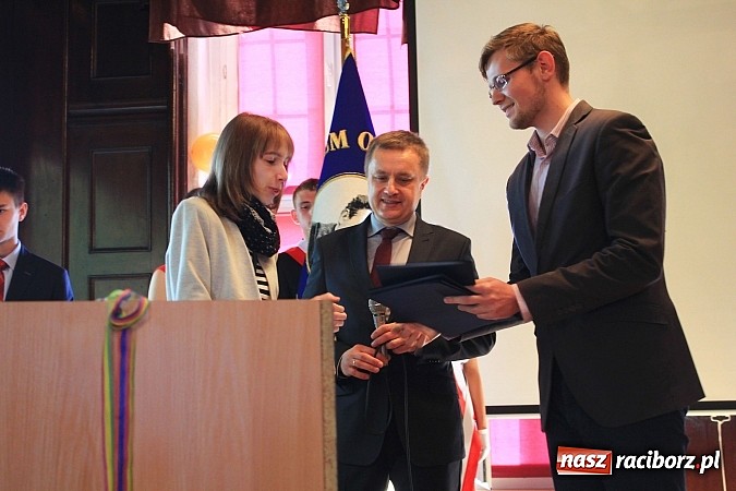 Zdjęcie w galerii na portalu naszraciborz.pl: Zakończenie roku szkolnego w ZSO nr 1 wiadomości z regionu