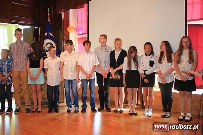 Zdjęcie w galerii na portalu naszraciborz.pl: Zakończenie roku szkolnego w ZSO nr 1 wiadomości z regionu