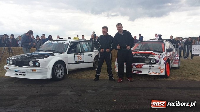 Zdjęcie w galerii na portalu naszraciborz.pl: Driftowanie - show dla publiczności, adrenalina dla kierowców wiadomości z regionu