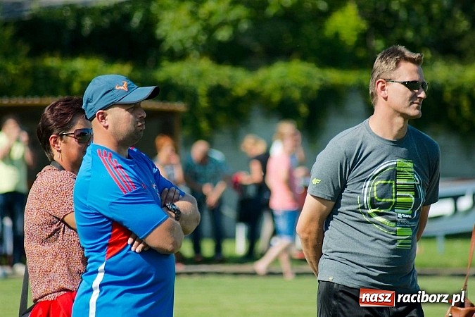 Zdjęcie w galerii na portalu naszraciborz.pl: Tworków Cup 2014: Gospodarze lepsi w karnych wiadomości z regionu