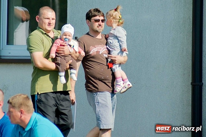 Zdjęcie w galerii na portalu naszraciborz.pl: Tworków Cup 2014: Gospodarze lepsi w karnych wiadomości z regionu